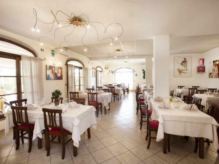 Villaggio Residence La Pieve Di Pomaia المظهر الخارجي الصورة